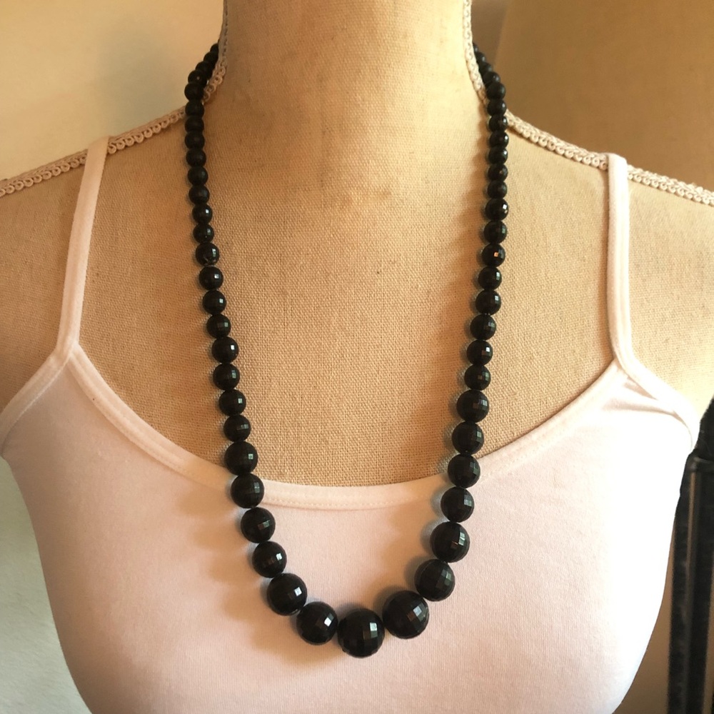 Vintage black faceted plastic bead necklace